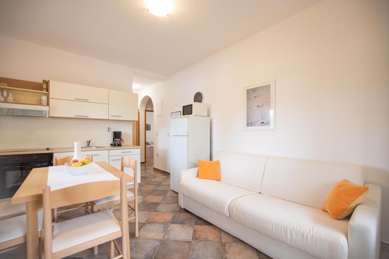 Apartment Leon Bibinje Exterior photo